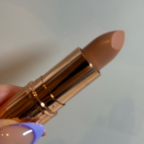 Charlotte Tilbury 6 piece Makeup Set - Picture 7 of 12